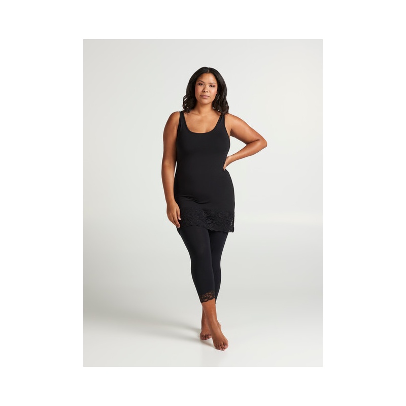 637187458625218420 - 2020-02-19_z94881h_leggins_z94890a_black_03_155942.jpg
