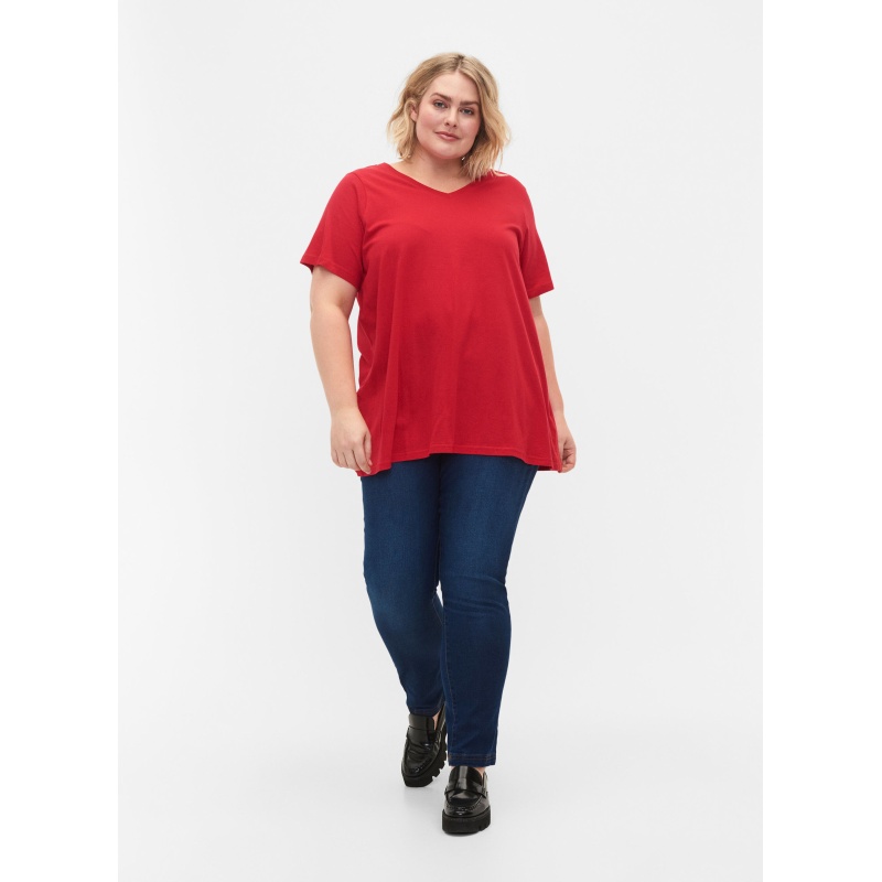 V59047G-1356_ModelFullBody.jpg