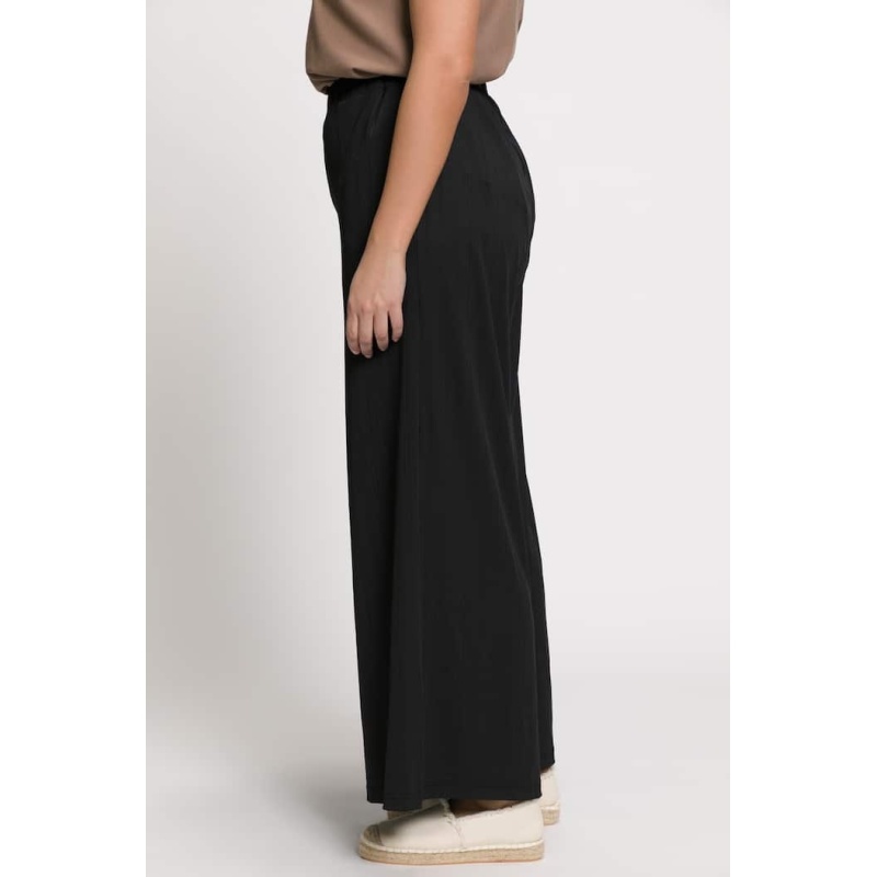 716101100_model_g_03 (1).jpg