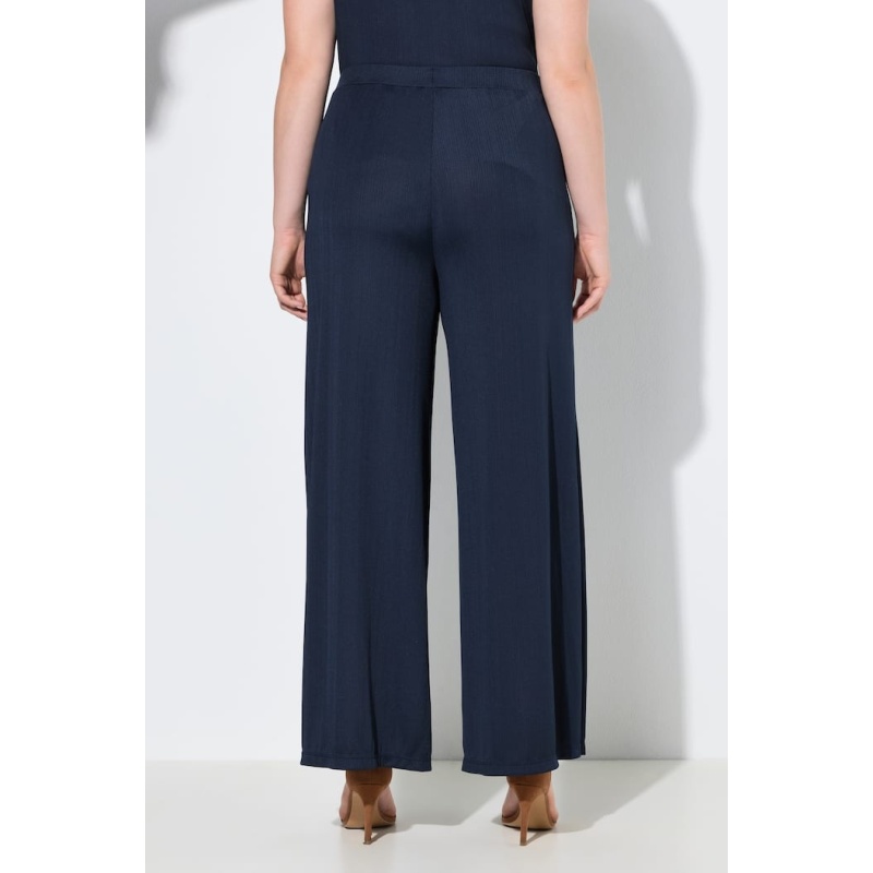 716101133_model_g_02 (1).jpg