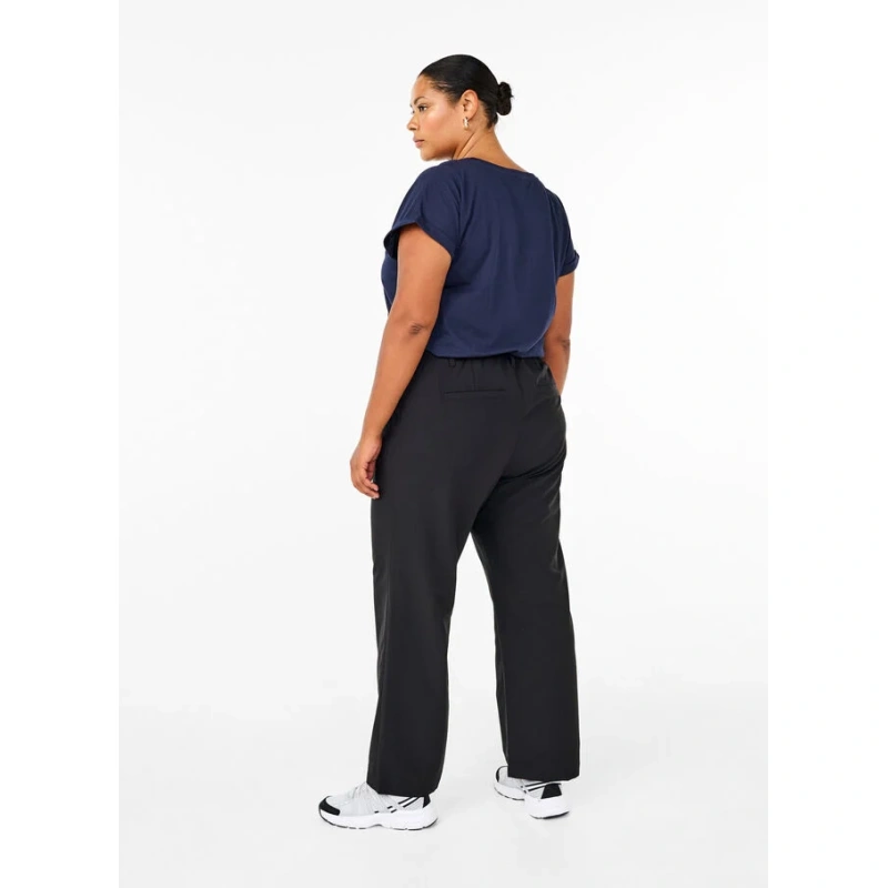V50414C-0199_ModelBack.webp