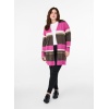 CA61176C-0984_ModelFullBody.jpg