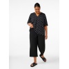 CA02389E-9991_ModelFullBody.jpg